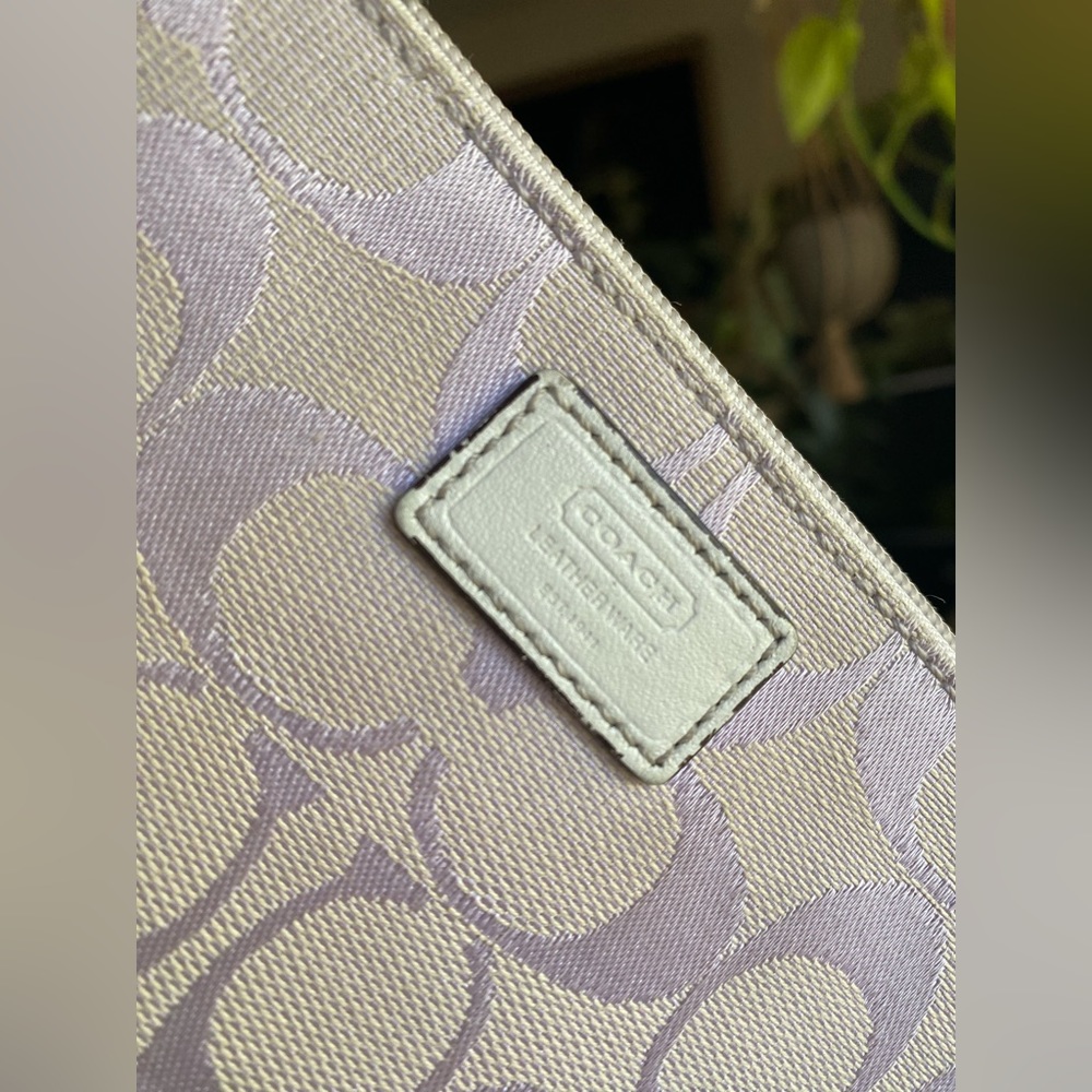 Lavender/white coach wristlet